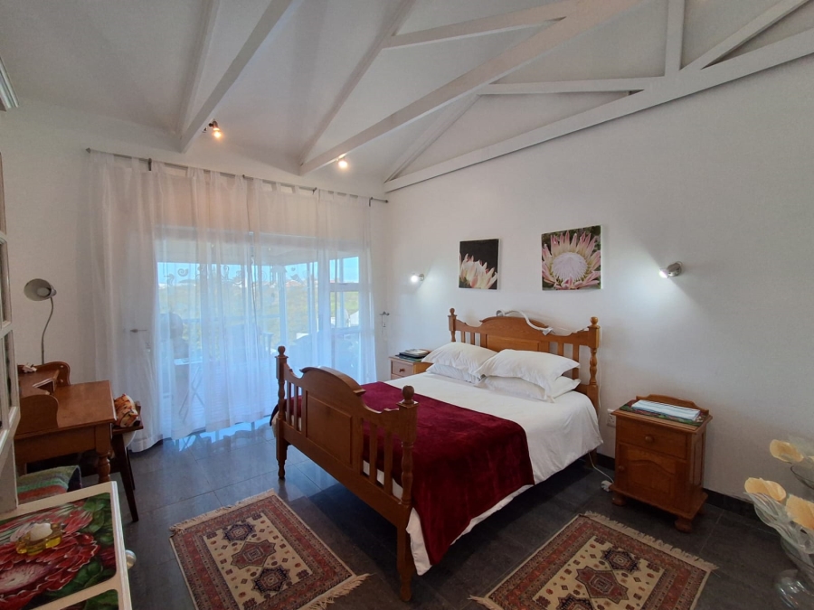 4 Bedroom Property for Sale in Stilbaai Wes Western Cape